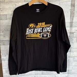 Iowa Hawkeyes black long sleeve tee shirt men’s large 2016 Football Rose Bowl‎